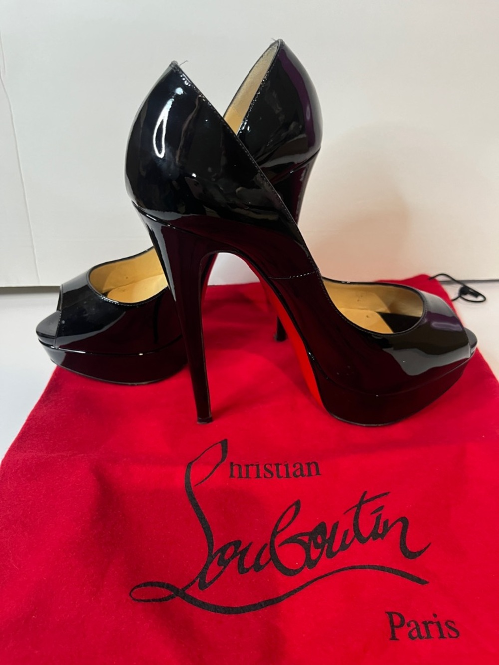 SZ 37 Christian Louboutin Black Patent Leather Peep-Toe Platform Pumps - Picture 2 of 15